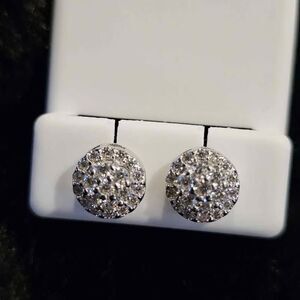 .90CTW VVSD Moissanite Screw back earrings in .925 Sterling Silver